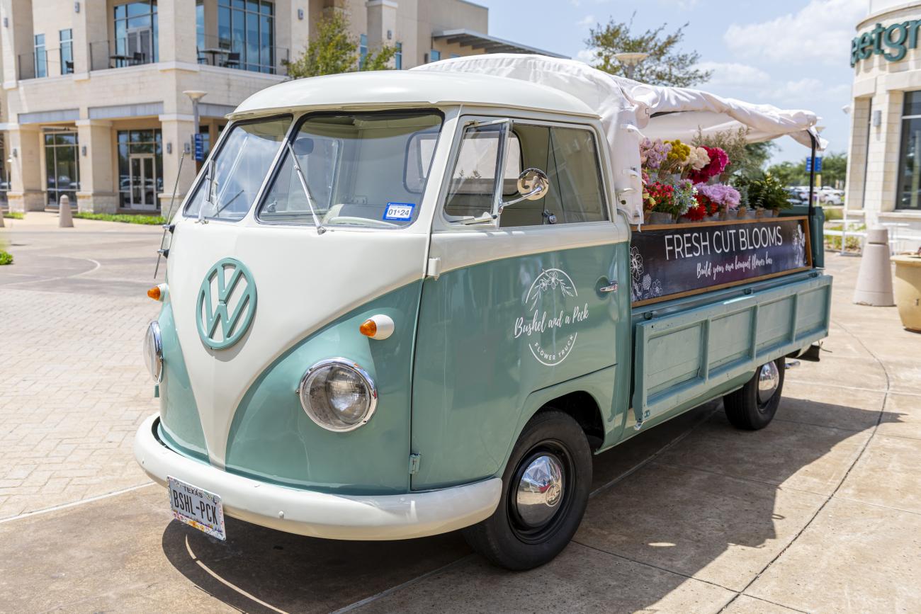 FLOWER TRUCK